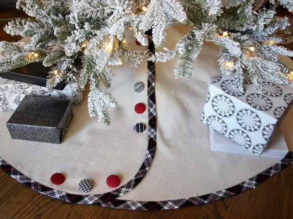 TESTLinen Look Customized Christmas Tree Skirt --54-Inch -- Your Choice of Banding & Buttons -- Shipping Included! (Copy)